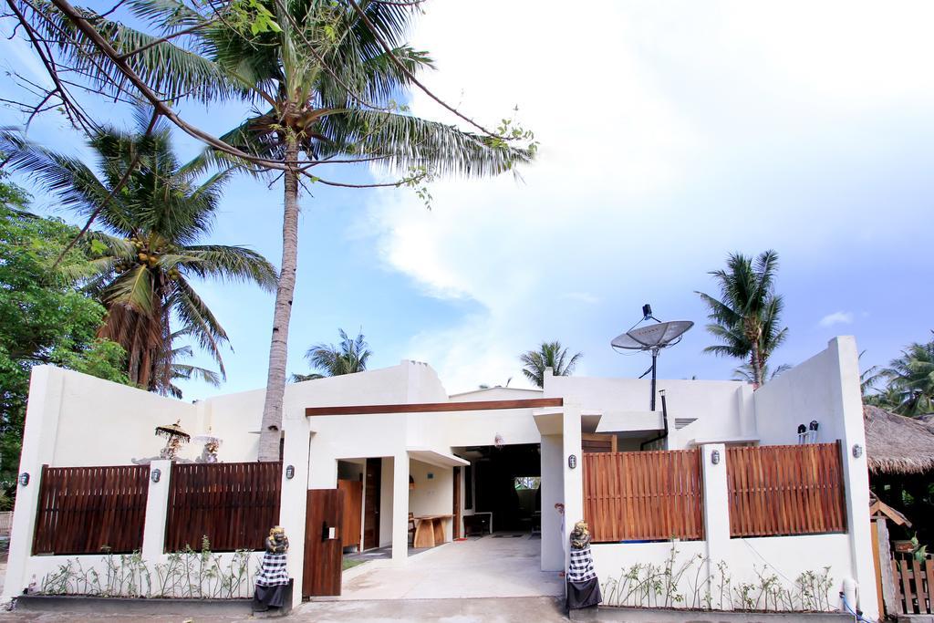 D'Wahana Resort Гили Траванган Экстерьер фото